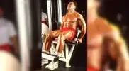 Sammir-Bannout-working-out-his-legs-in-Golds-Gym.webp