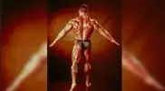 Dorian-Yates-muscular-back-and-christmas-tree-pose.webp