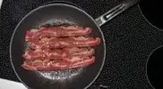 turkey-bacon-GettyImages-172600886.webp